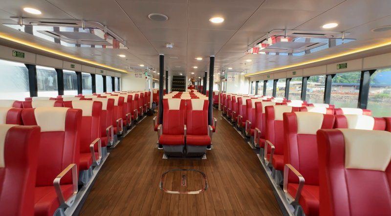 Matra Cabin