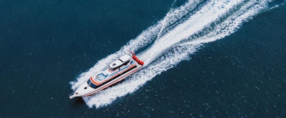 Rocky fast cruise to Lembongan