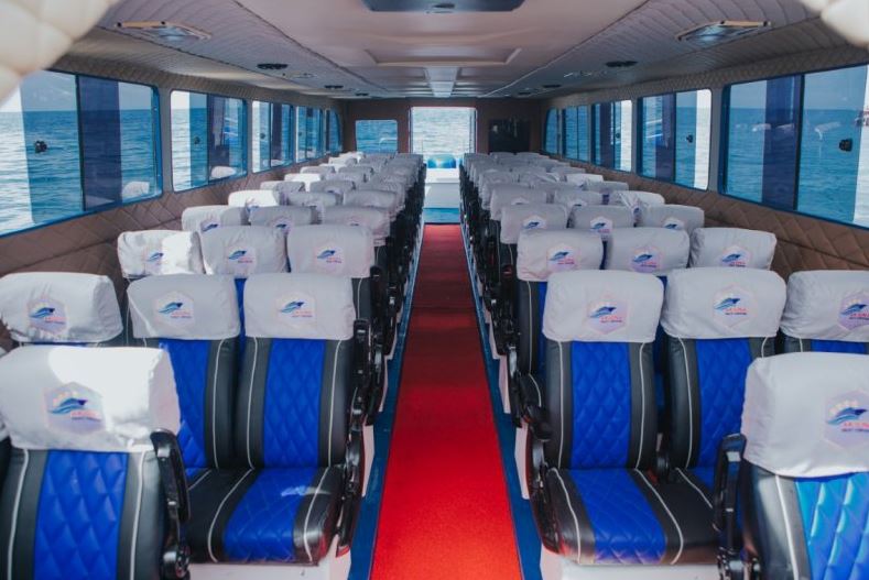 Arjuna Fast boat to Gili seating