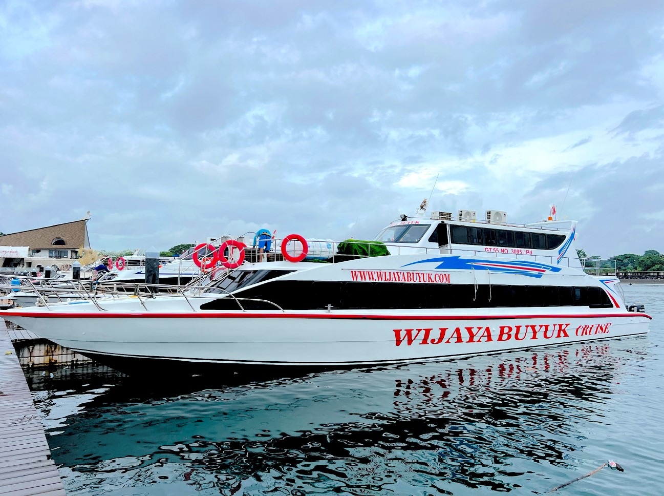 Wijaya Buyuk Cruise